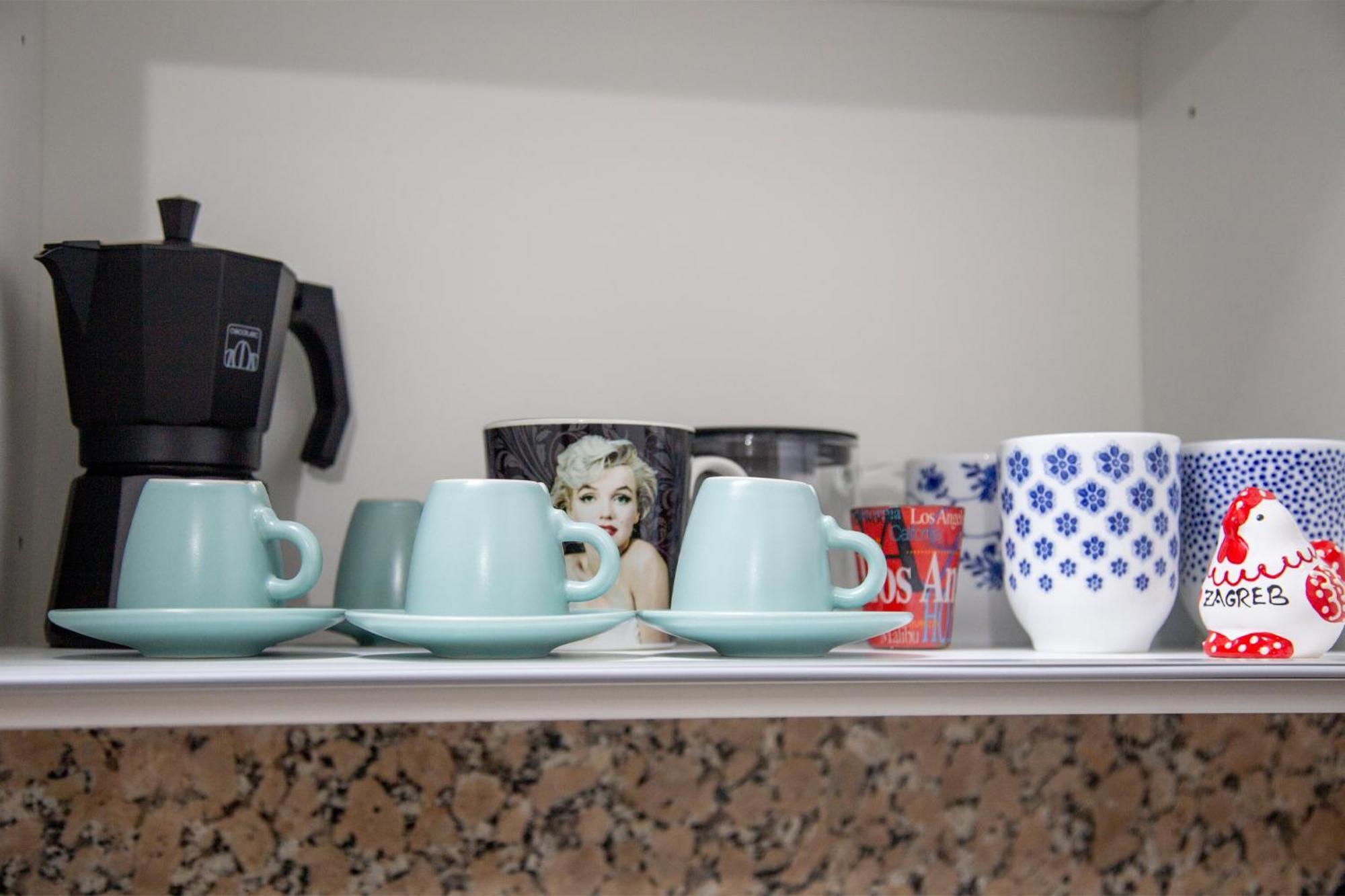 Sunflower Apartment Centrico Тарагона Екстериор снимка