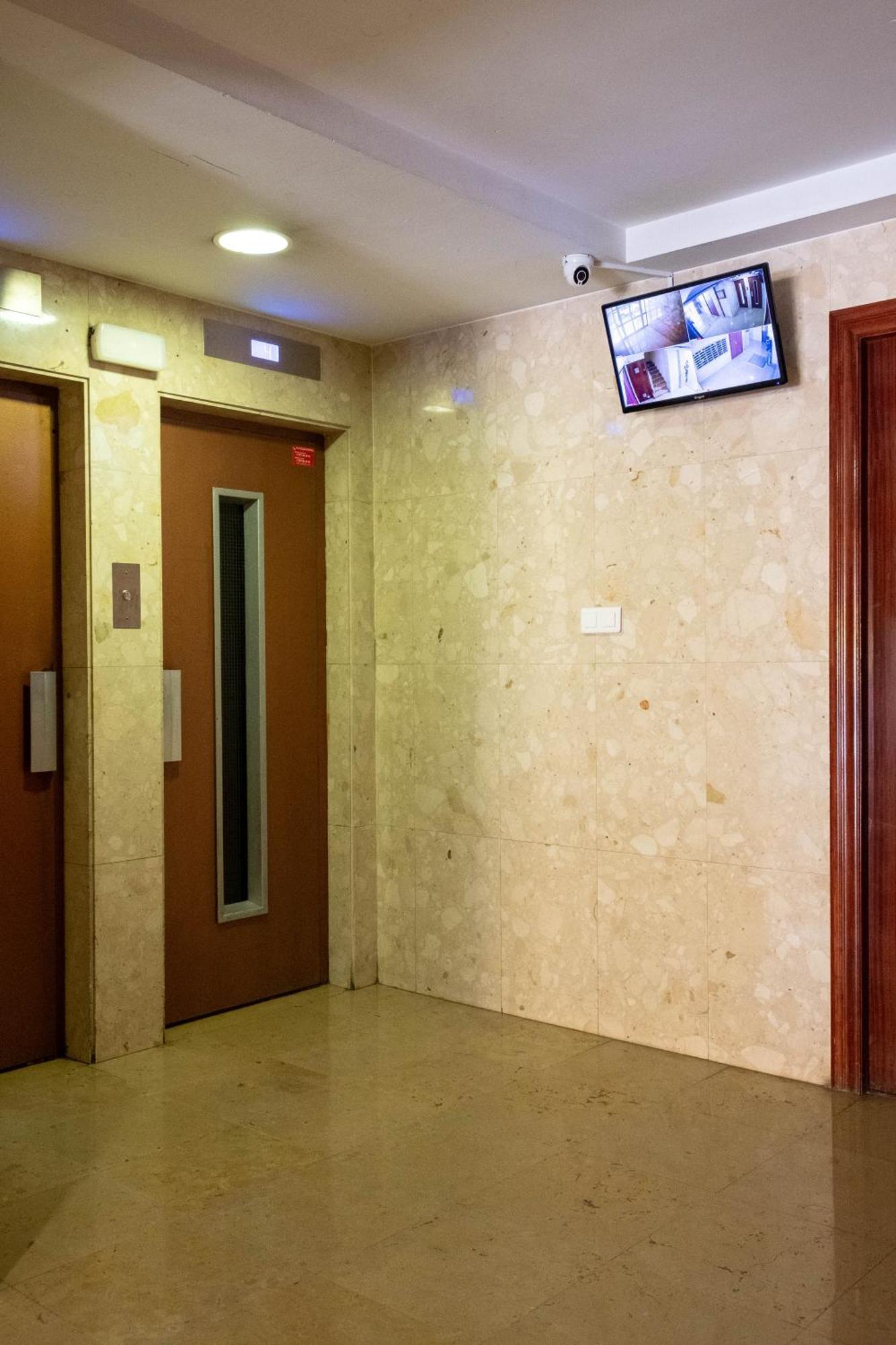 Sunflower Apartment Centrico Тарагона Екстериор снимка